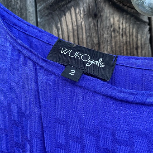 Wuko Gals dress - Picture 2 of 5